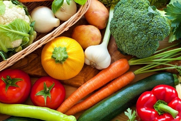 بهترین سبزیجات مناسب لاغری و کاهش وزن که بدون نگرانی می‌توانید مصرف کنید