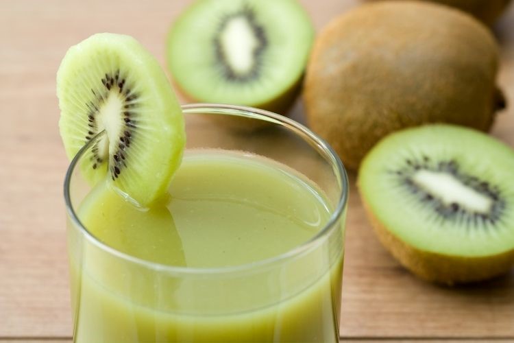 معرفی بهترین آب میوه ‌های مناسب لاغری برای تناسب اندام