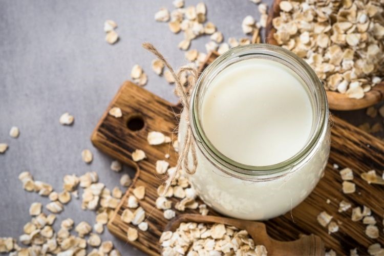 بررسی فواید شیر سویا و شیر جو دوسر: در نهایت کدام بهتر است؟